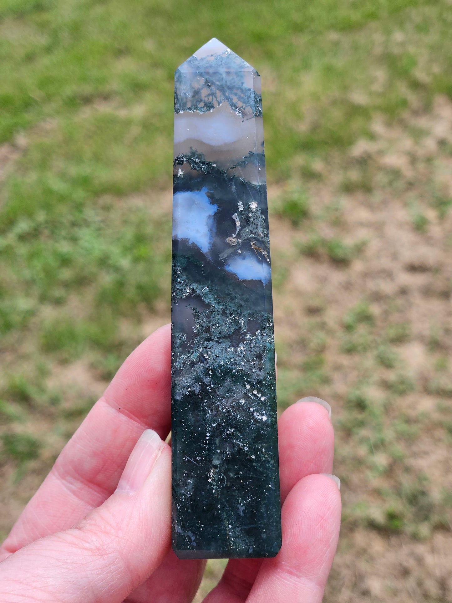 Moss Agate Obelisk Tower