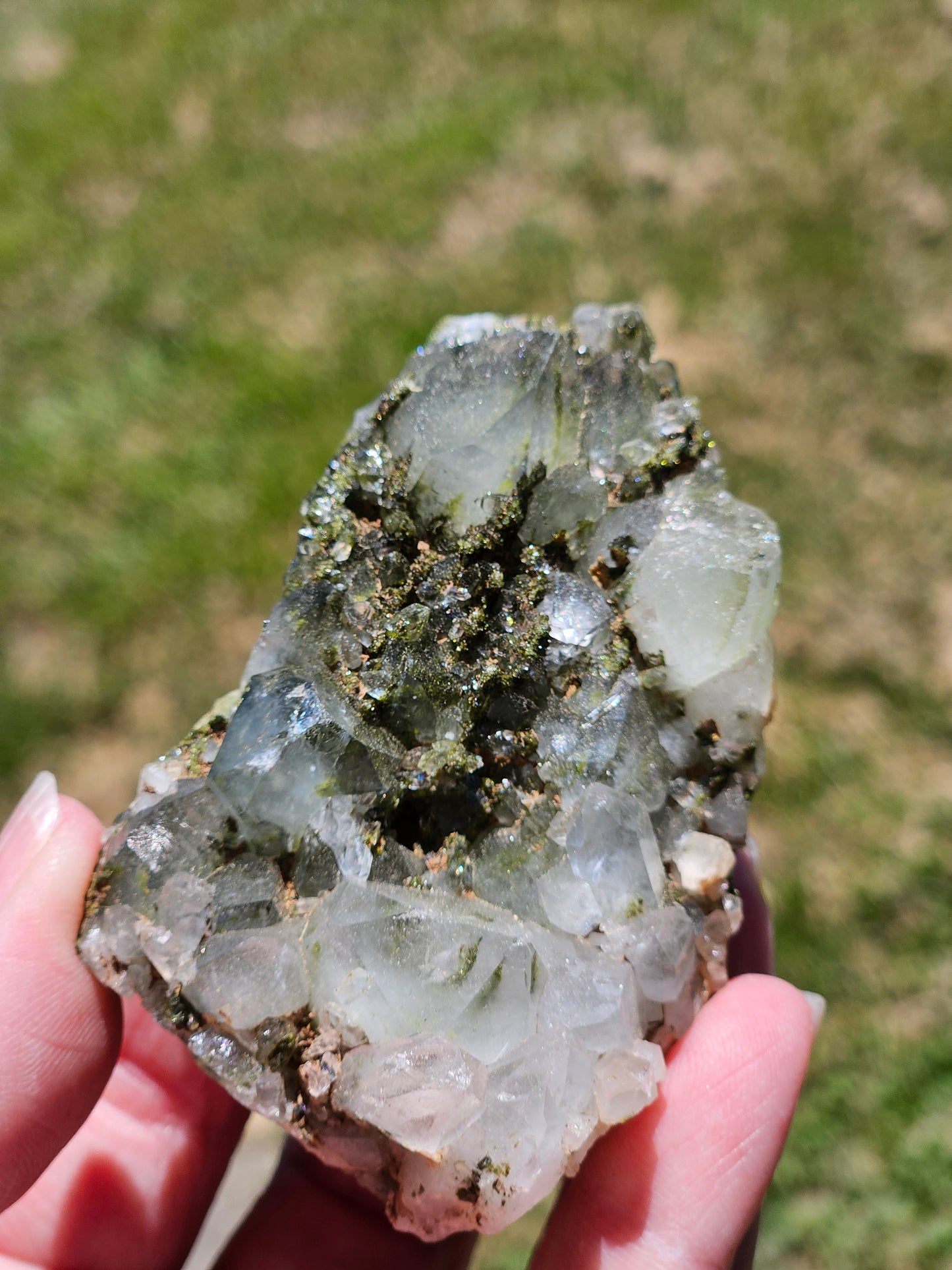 Epidote in Quartz