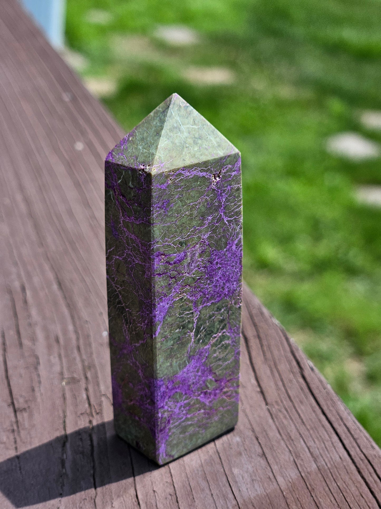 Atlantisite Stichtite Tower
