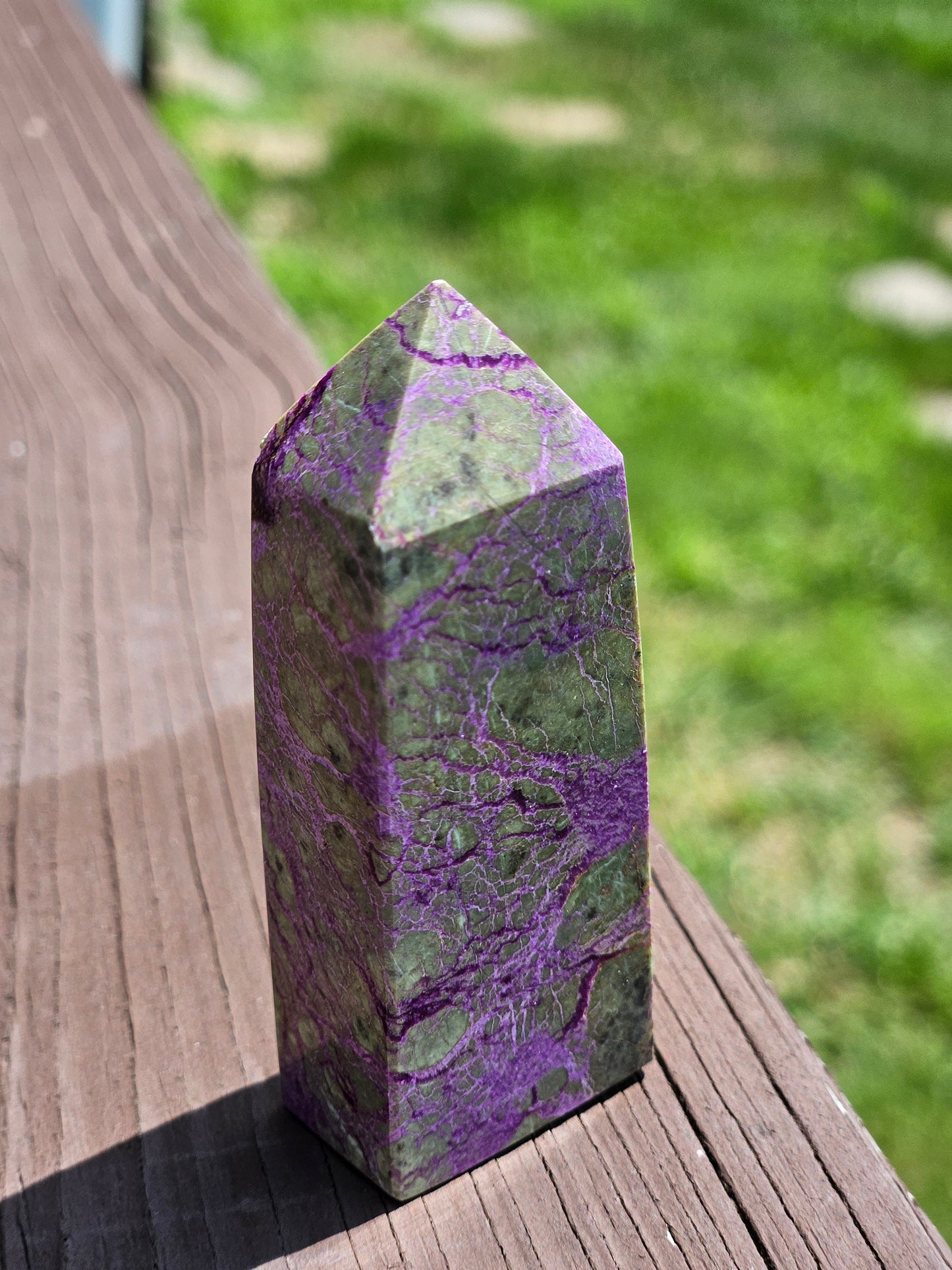 Atlantisite Stichtite Tower