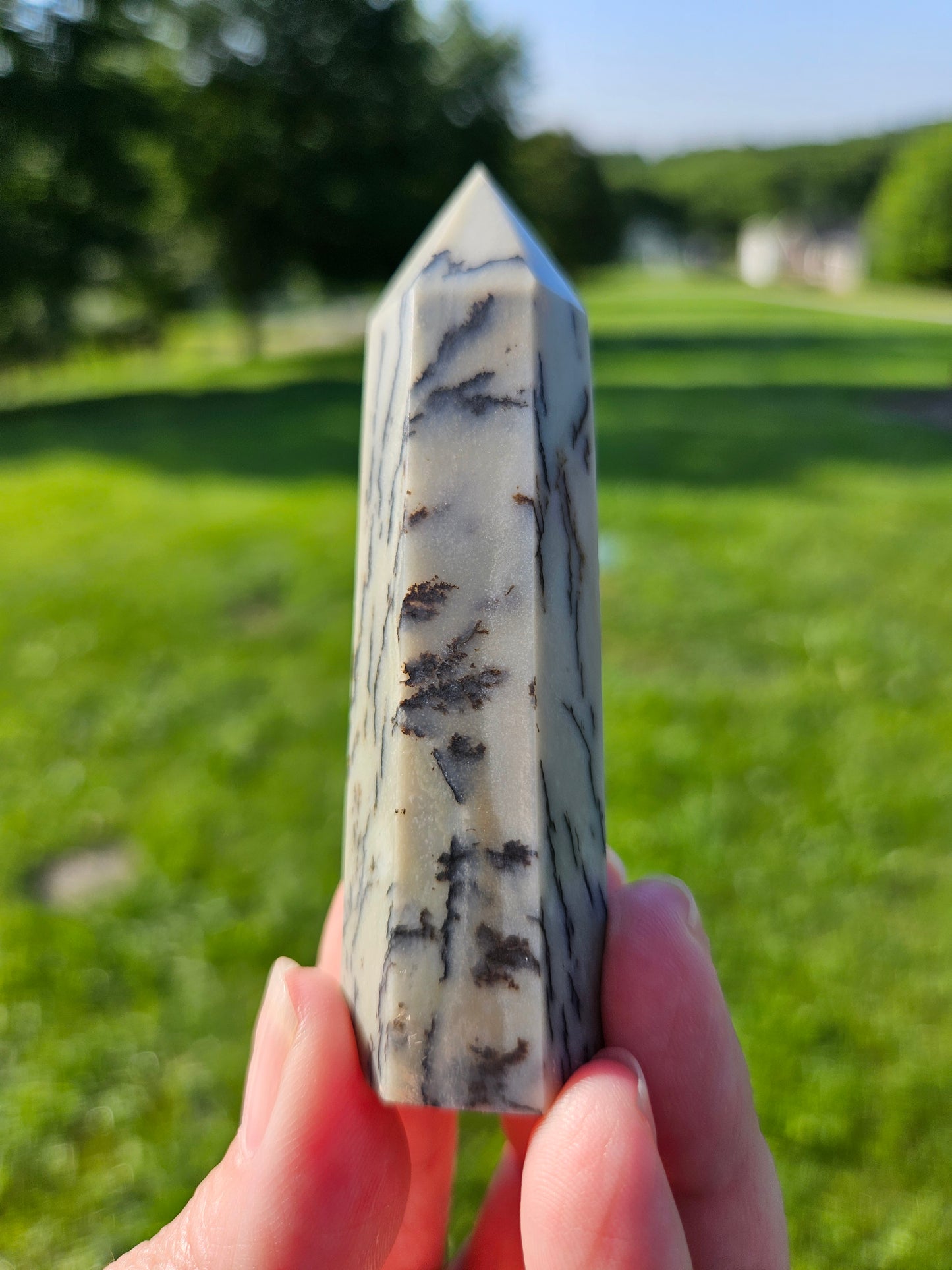 Dendritic Jade Tower