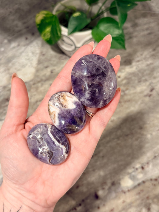 Amethyst Palm Stone