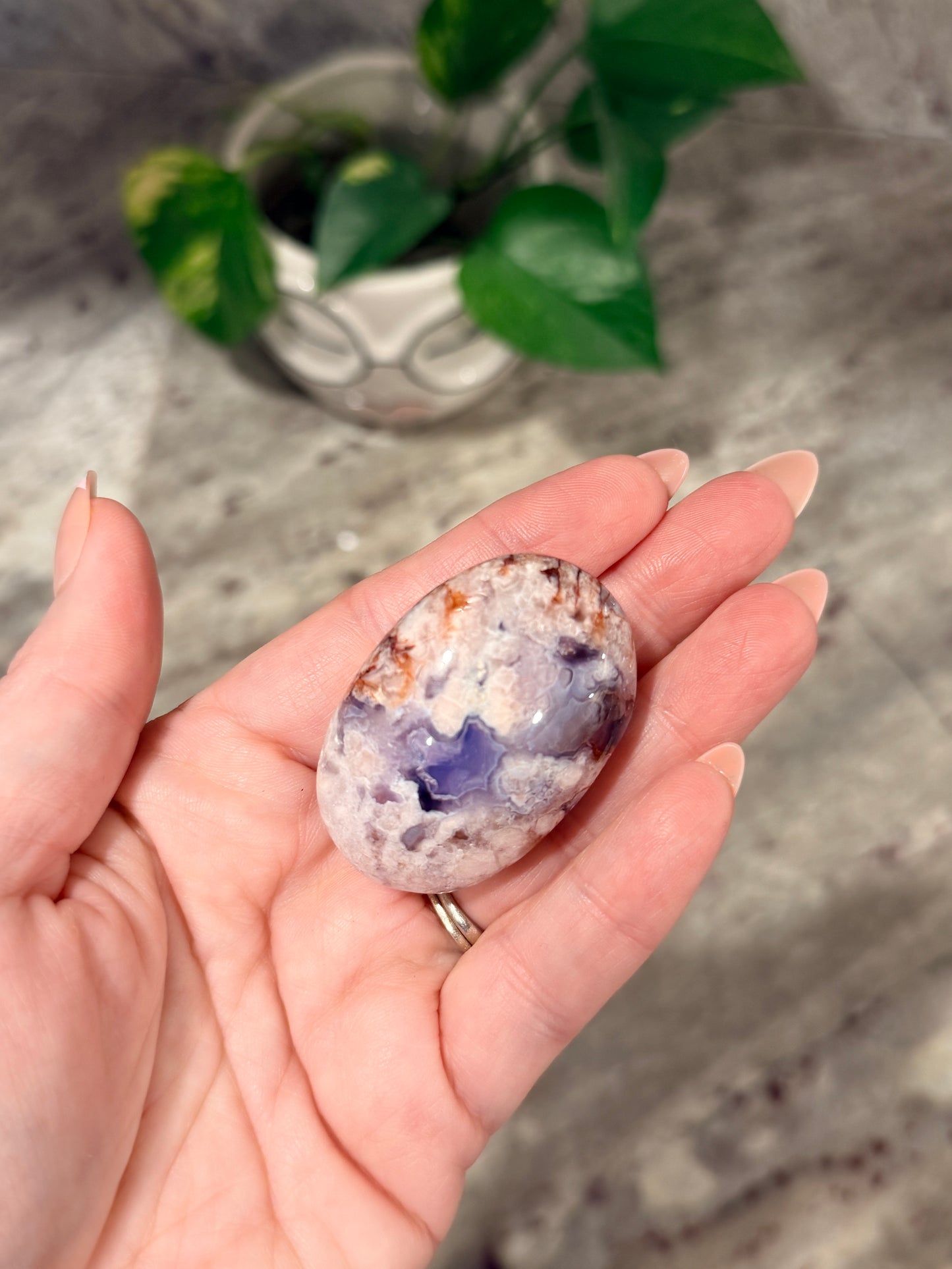 Blue Flower Agate Palm Stone