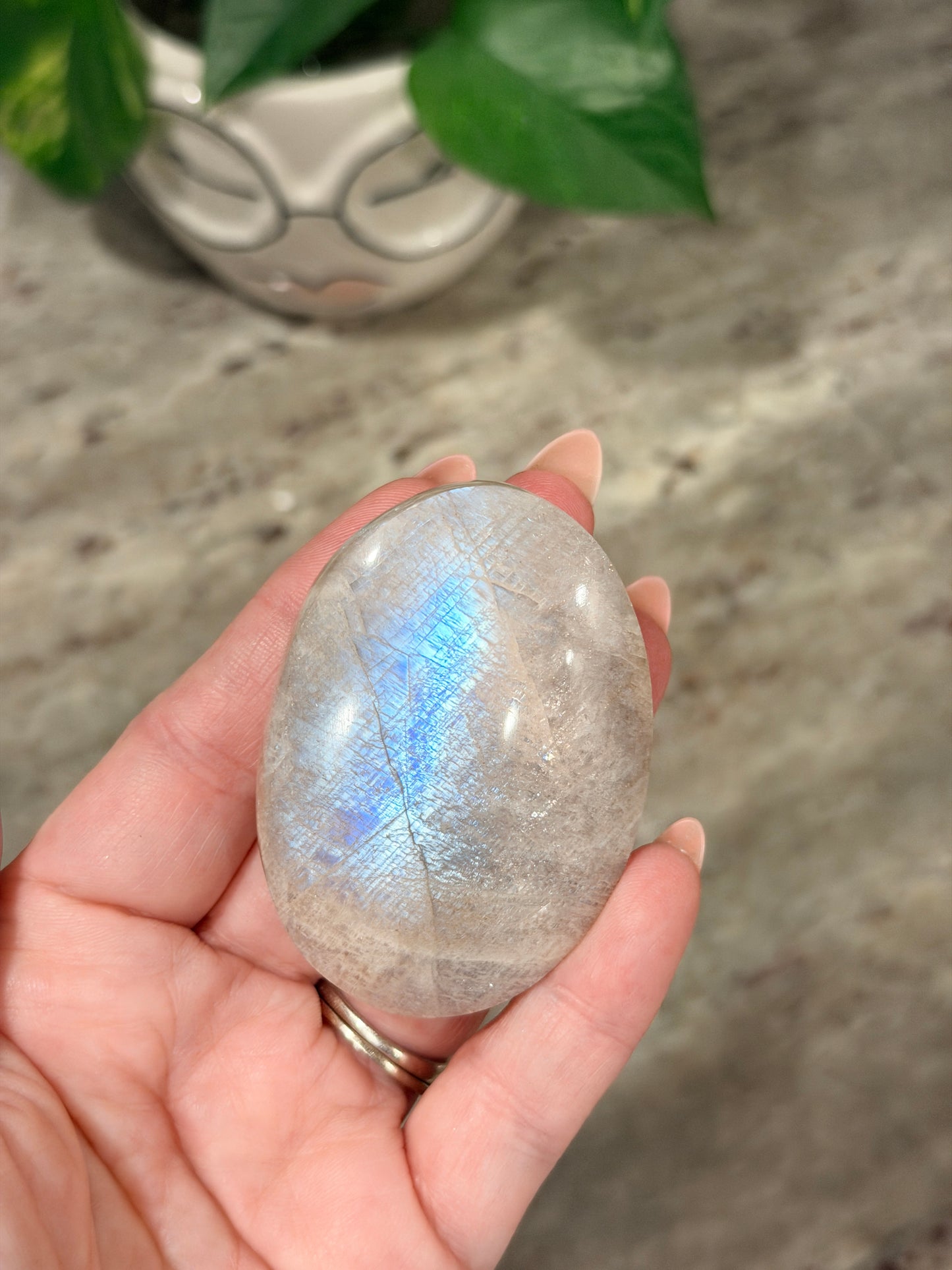 Moonstone Palm Stone