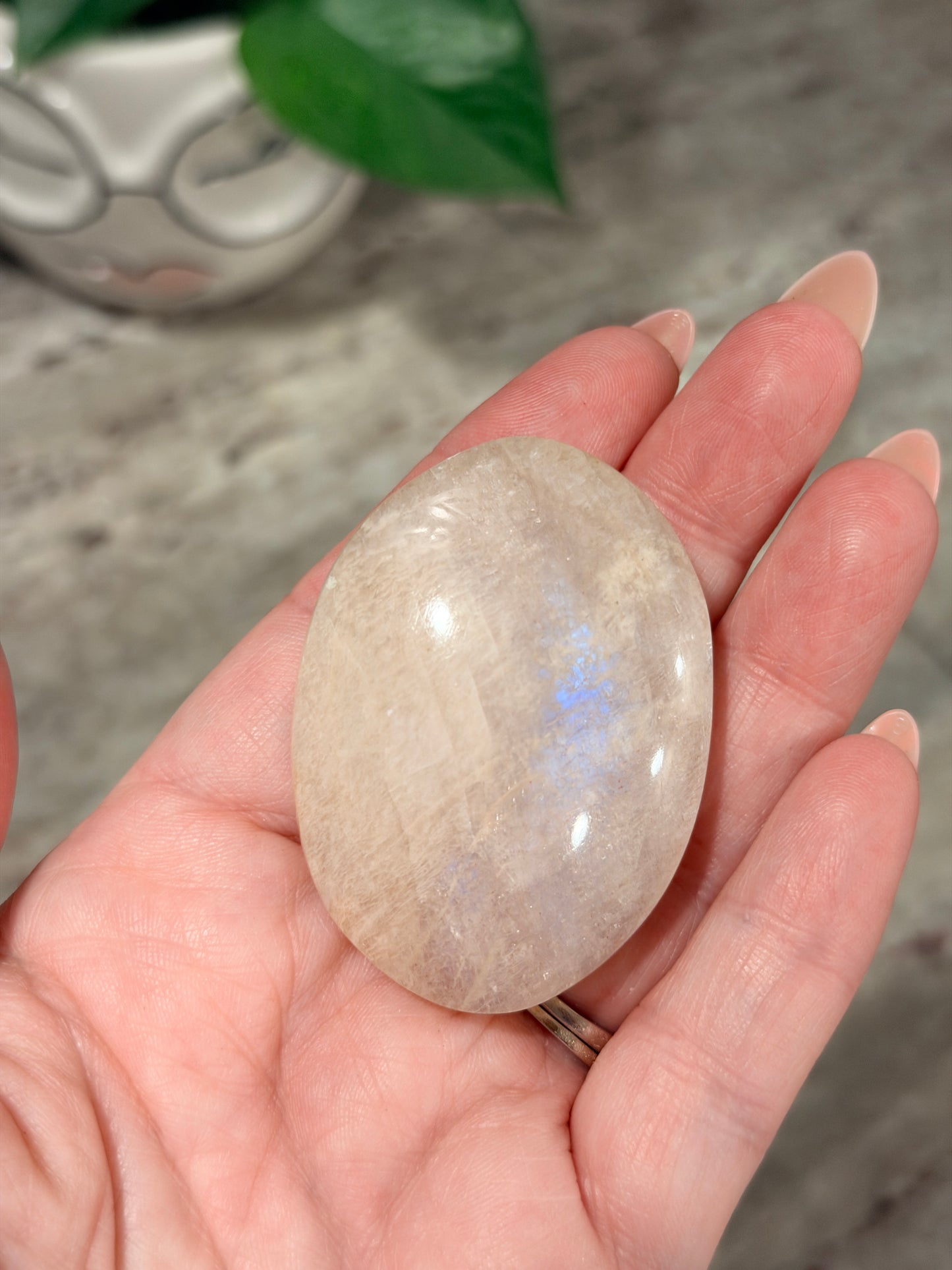 Moonstone Palm Stone