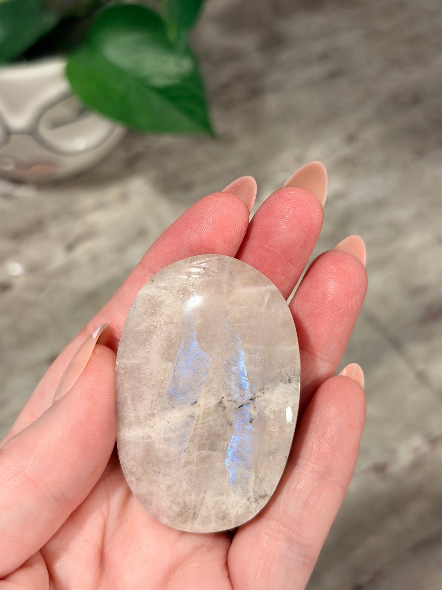 Moonstone Palm Stone