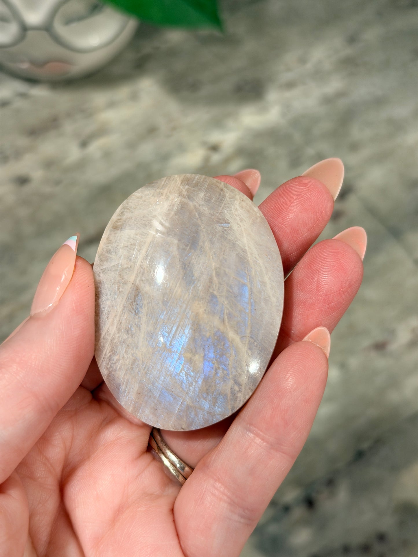 Moonstone Palm Stone