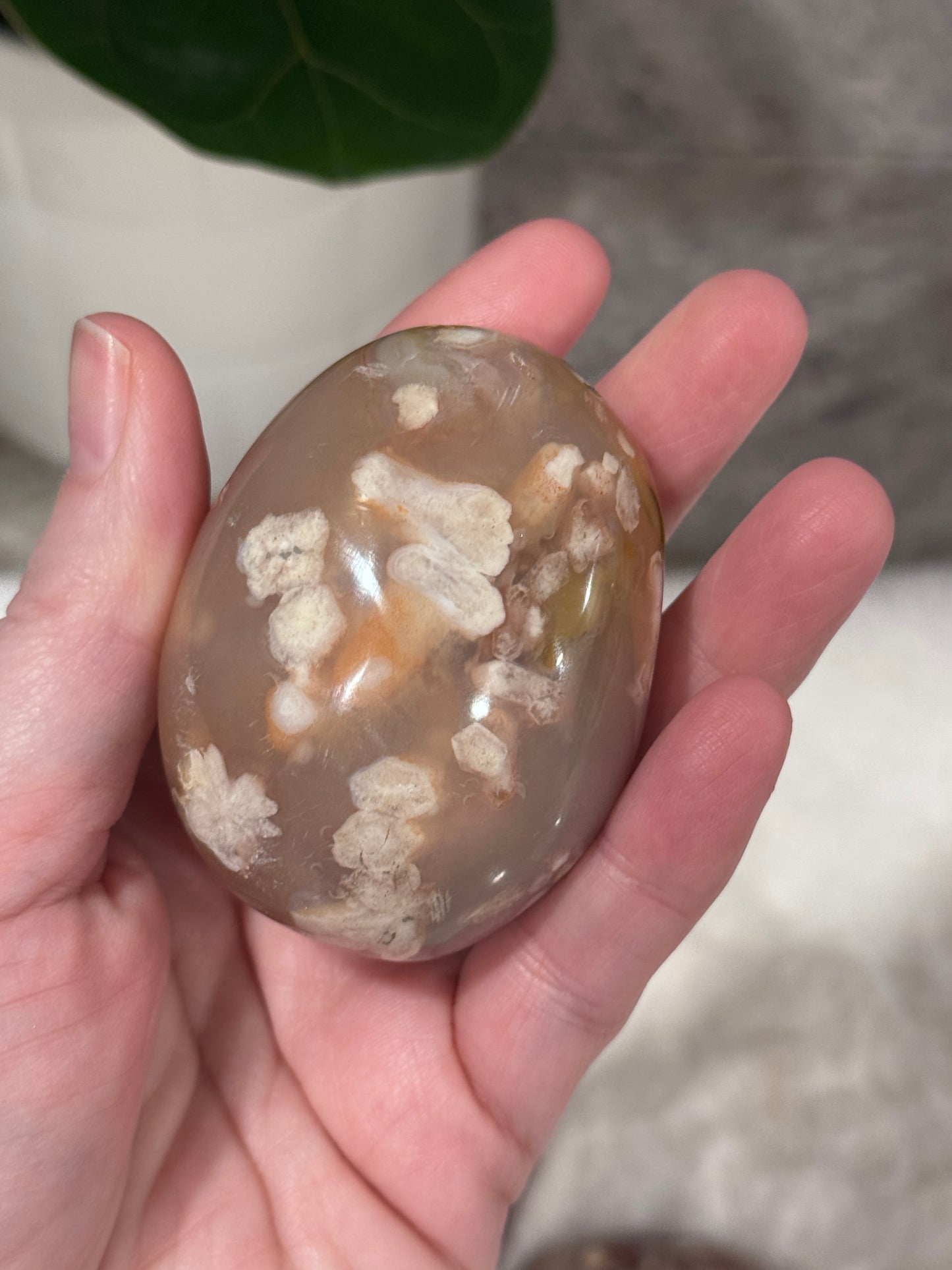 Flower Agate Palm Stone