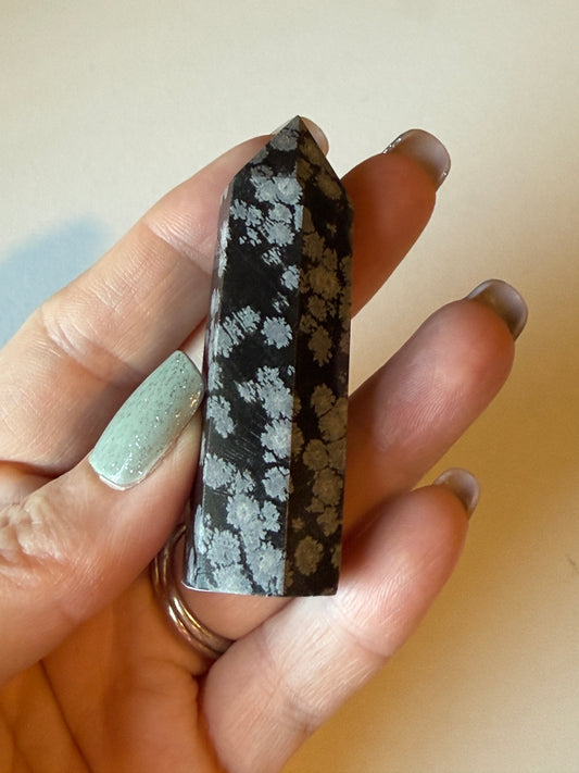 Snowflake Obsidian Obelisk Tower