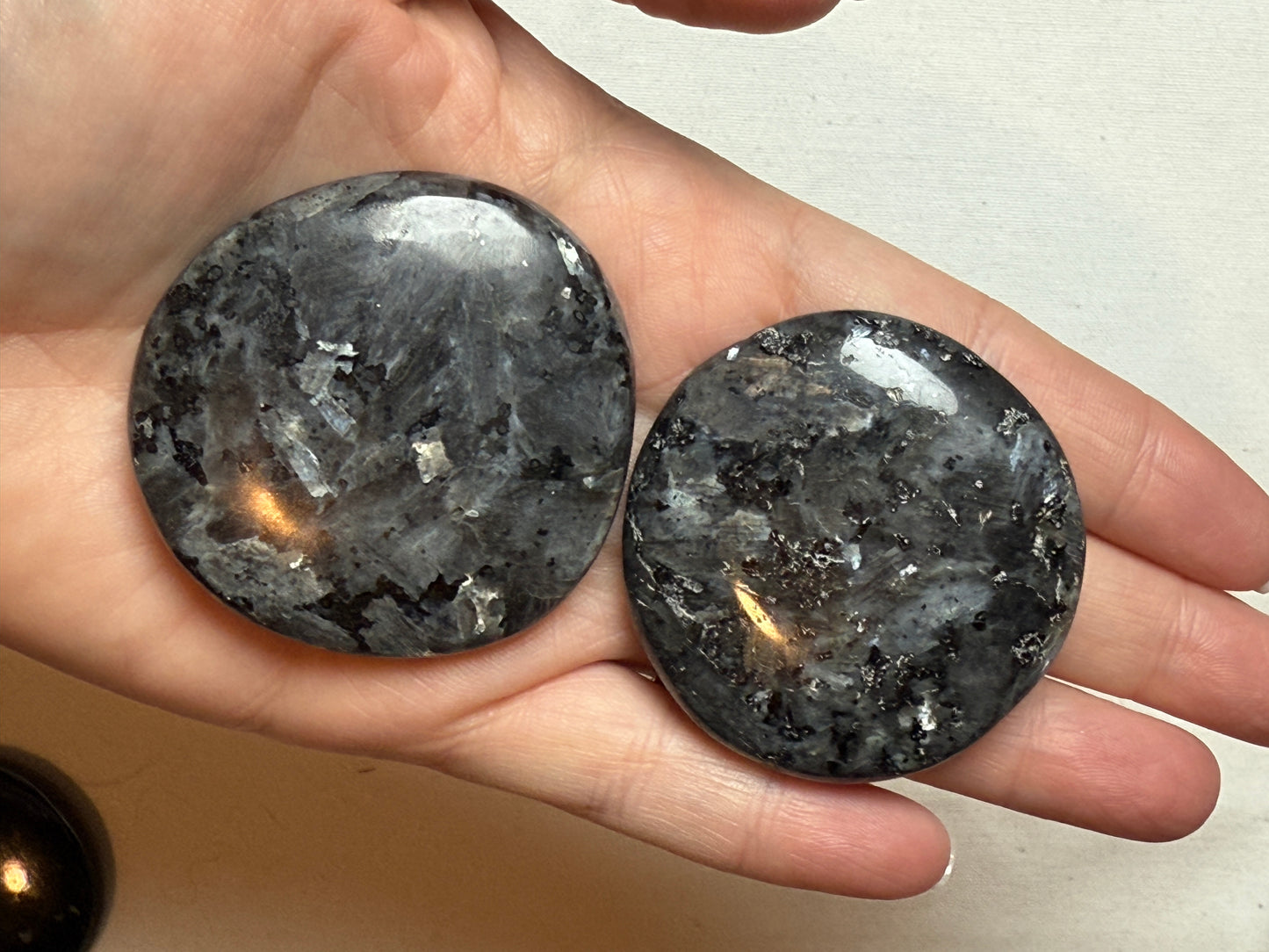 Gemstone Cookie (Round Palm Stone/Worry Stone)