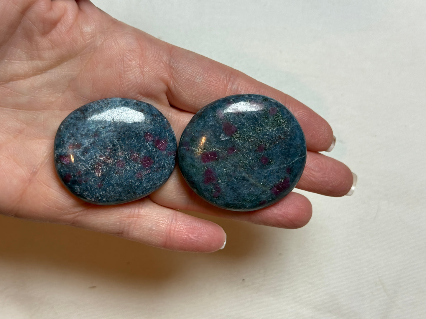 Gemstone Cookie (Round Palm Stone/Worry Stone)