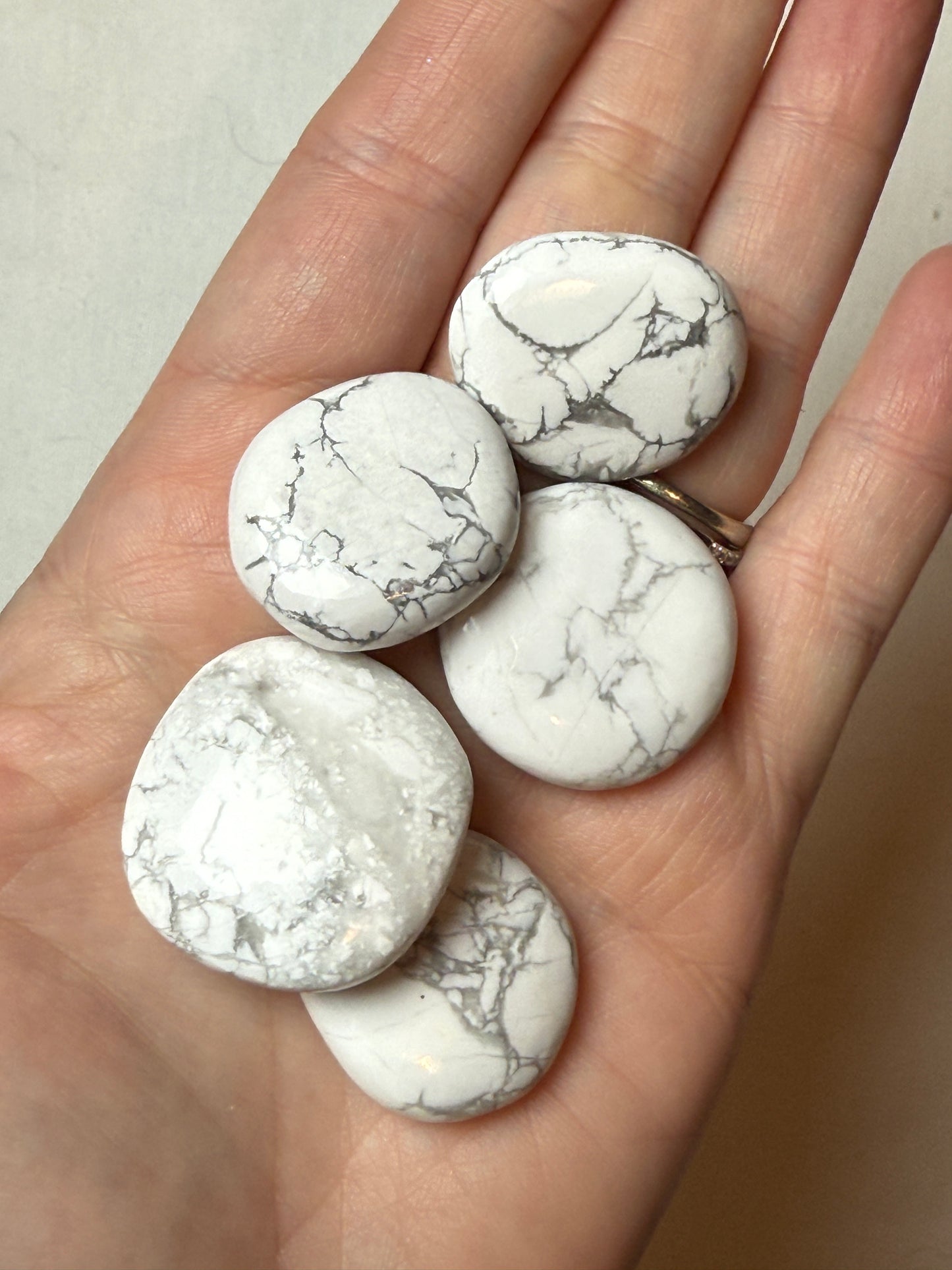 Gemstone Coin (Pocket Stone)