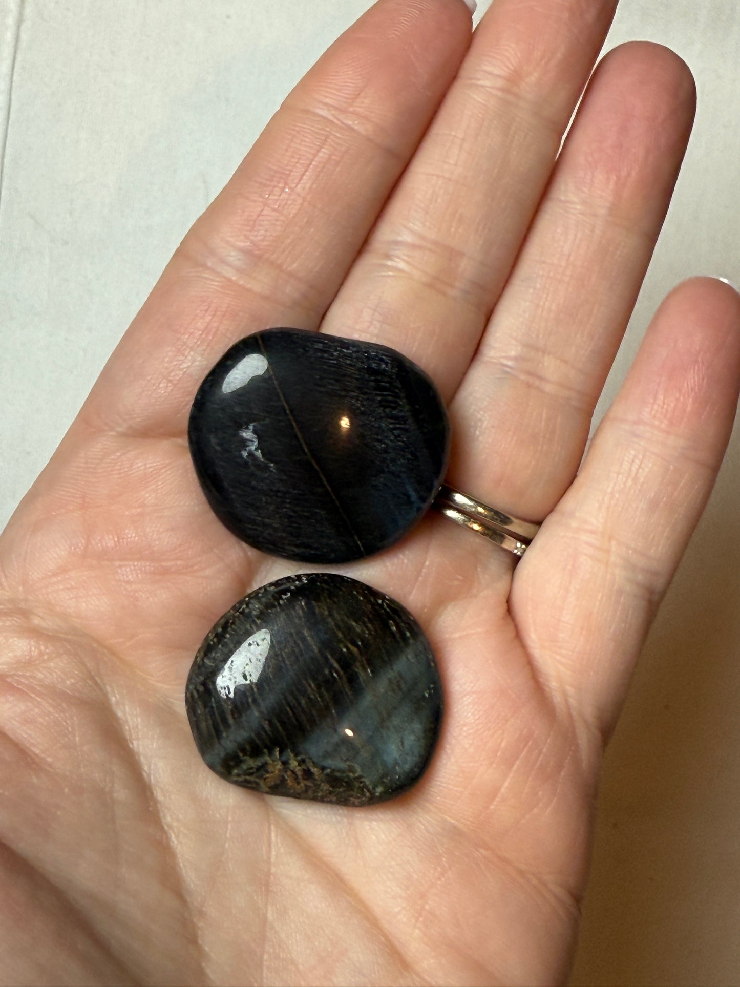 Gemstone Coin (Pocket Stone)